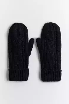 Варежки вязаные с узором