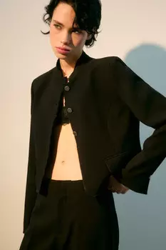 Жакет-бомбер укороченный на пуговицах