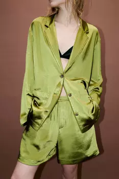 Жакет oversize из атласной ткани