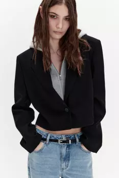 Жакет укороченный с имитацией худи с капюшоном