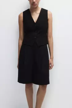 Жилет костюмный из ткани со льном