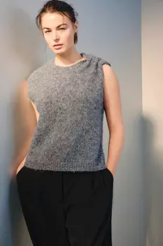 Жилет вязаный с шерстью