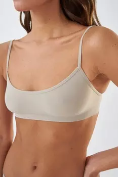 Базовый лиф на тонких бретелях