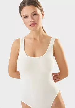 Боди на широких бретелях