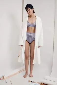 Бюстгальтер на тонких бретелях belle you