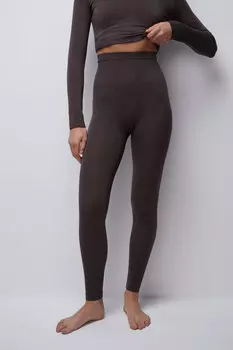 Легинсы с фигурной анатомической вязкой Essentials