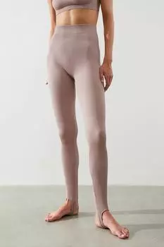 Легинсы со штрипками рубчик