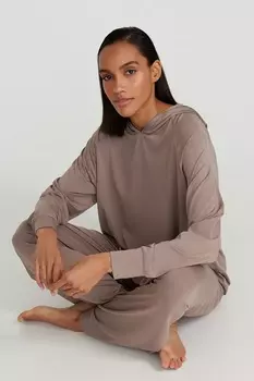 Лонгслив с капюшоном