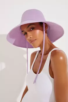 Панама с широкими полями