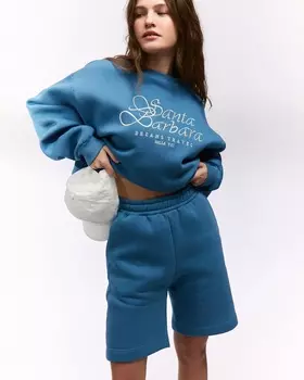 Свободные шорты с карманами