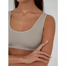 Топ на широких бретелях в рубчик