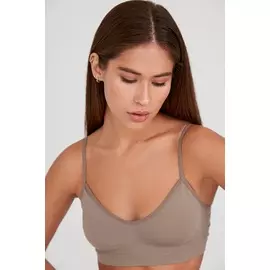 Топ на тонких бретелях