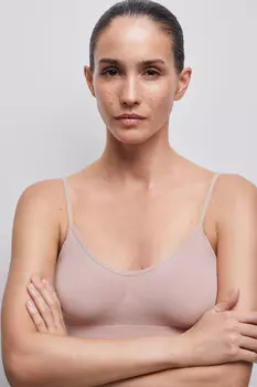 Топ на тонких бретелях Бамбук