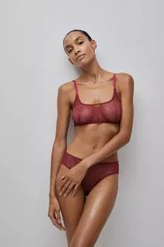 Топ на тонких бретелях Кружево belle you