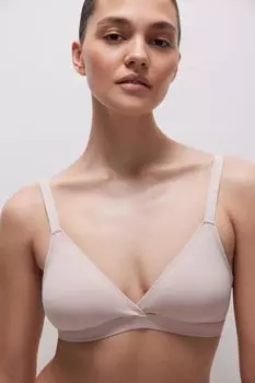 Топ с треугольными чашками на тонких бретелях belle you