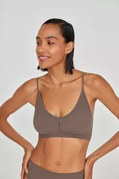 Топ в рубчик с V-образным вырезом