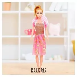 Кукла модель Даша с набором платьев
