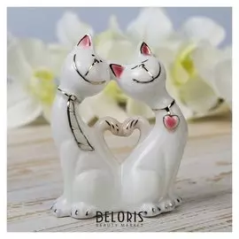 Сувенир "Кот в галстуке и кошка с сердечком" цветные 12х8,5 см