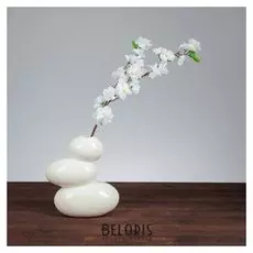 Ваза "Сбалансированные камни", белый цвет, 20 см