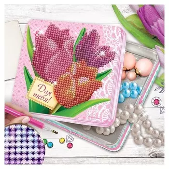 Алмазная мозаика на шкатулке "Тюльпаны", 14 х 14 см