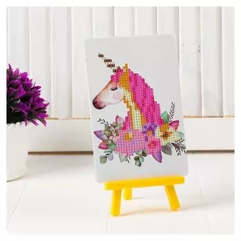 Алмазная вышивка с частичным заполнением "Единорог с цветами" с подставкой, размер картины: 10 × 15 см