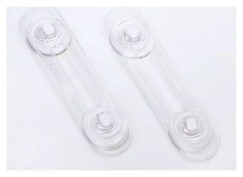 Блокиратор дверей гибкий пластиковый 2 шт