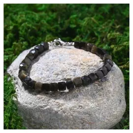 Браслет кубик гранёный "Обсидиан", 19 размер