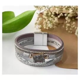 Браслет "На магните" нэйчурал, цвет бело-серый в золоте, 19,5 см