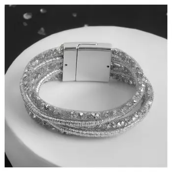 Браслет "На магните" со стразами