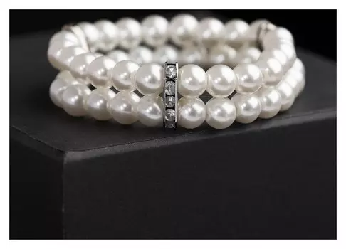 Браслет жемчуг "Невеста" бусины D=0.8 два ряда, со стразами, цвет белый