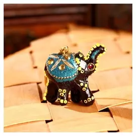 Брелок "Яркий слон" дерево 4х2,5х7,5 см