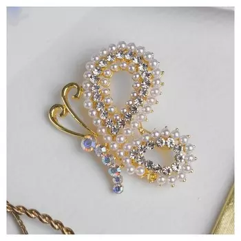 Брошь "Бабочка" жемчужная, цвет белый в жёлтом золоте