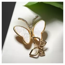 Брошь "Бабочки" дуэт, цвет белый в золоте