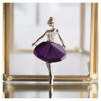 Брошь "Балерина", цвет фиолетовый в золоте