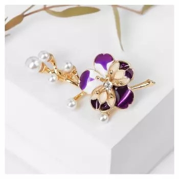 Брошь "Цветок" фиалка с жемчужинами, цвет бело-розовый в золоте