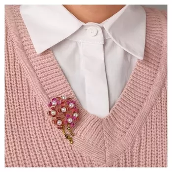 Брошь "Цветы" рельефные с бусинами, цветная в золоте