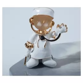 Брошь "Доктор" с фонендоскопом, цвет белый в золоте