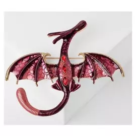 Брошь "Дракон" летящий, цвет сливовый в золоте