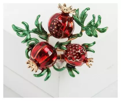 Брошь "Гранат", цвет красно-зелёный в золоте
