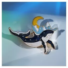 Брошь "Кит" месяц, цветная в золоте