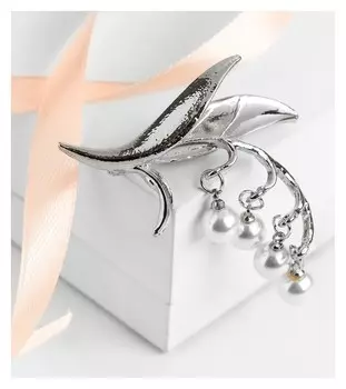 Брошь "Ландыши", цвет белый в серебре