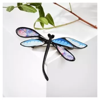 Брошь мультяшная "Стрекоза", цветная в чёрном металле