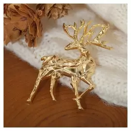 Брошь "Олень" мятый металл, цвет золото