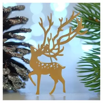 Брошь "Олень" орнамент, цвет золото