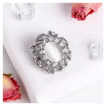 Брошь "Овал" царский, цвет белый в серебре