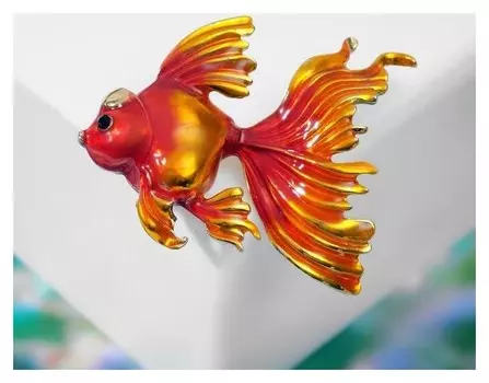 Брошь Рыбка, цвет красно-золотой в золоте