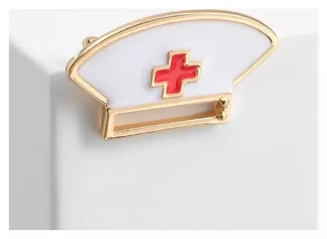 Брошь "Шапка медика", цвет красно-белый в золоте