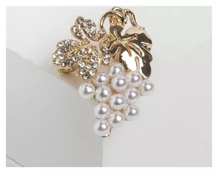 Брошь "Виноград" мини, цвет белый в золоте