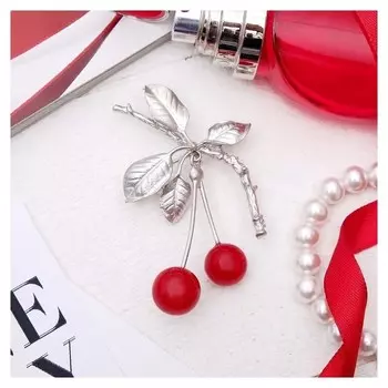 Брошь "Вишня" с листиками, цвет красный в матовом серебре