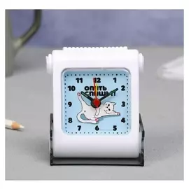 Будильник квадратный на подставке "Опять спишь?!", мод. A-019